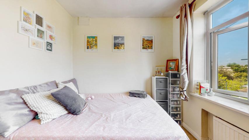 Modern Sharers Apartment Elstow Grange, Brondesbury Park